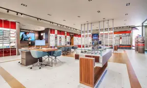Optyk w Vision Express: Zarobki (4500-9000 zł), premie, kariera